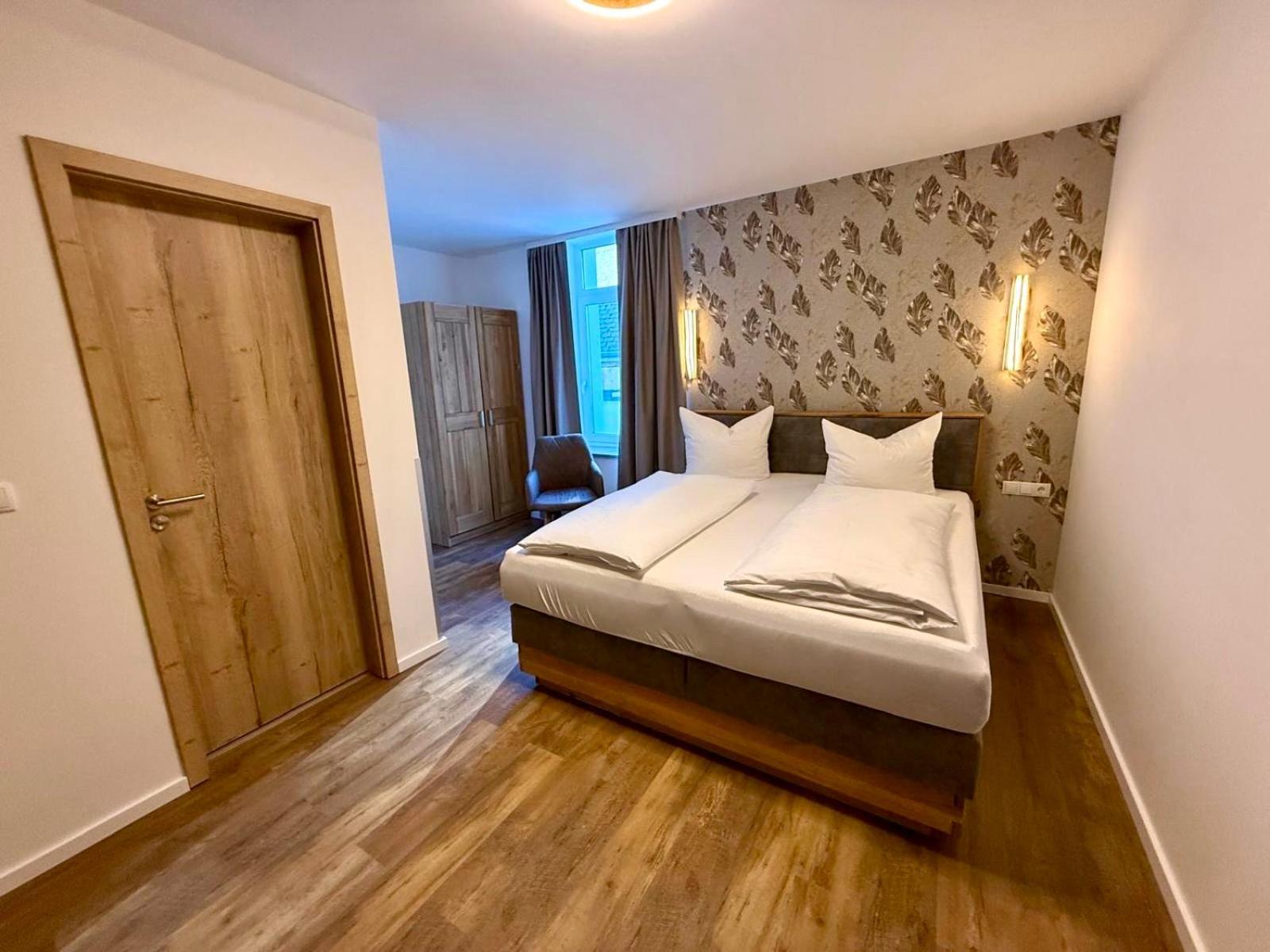 Hotel Restaurant Unikat Zeltingen-Rachtig Dış mekan fotoğraf